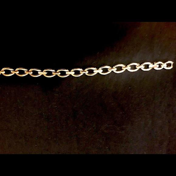 Vintage Avon rhinestone silvertone link  bracelet - Picture 2 of 3